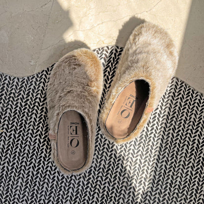 Boémista Store - CHINELOS PELUDOS CALM -  - #tag1# - #tag2#