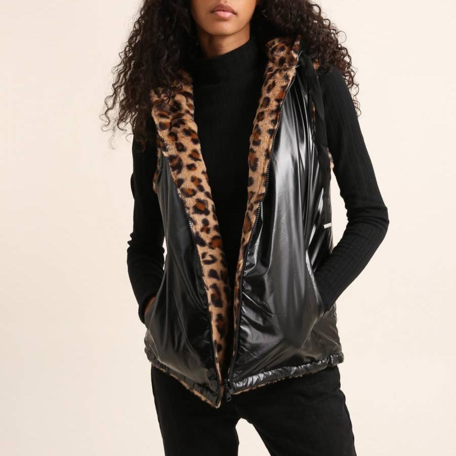 Boémista Store - COLETE LEOPARDO REVERSÍVEL COM CAPUZ -  - #tag1# - #tag2#