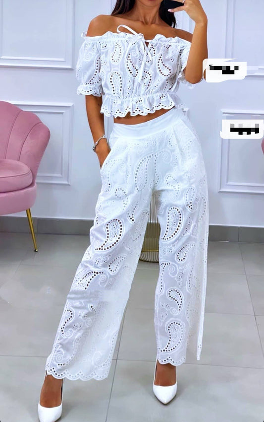 Boémista Store - Calças VIANESA em bordado inglês, forradas até meio da coxa. -  - #tag1# - #tag2#