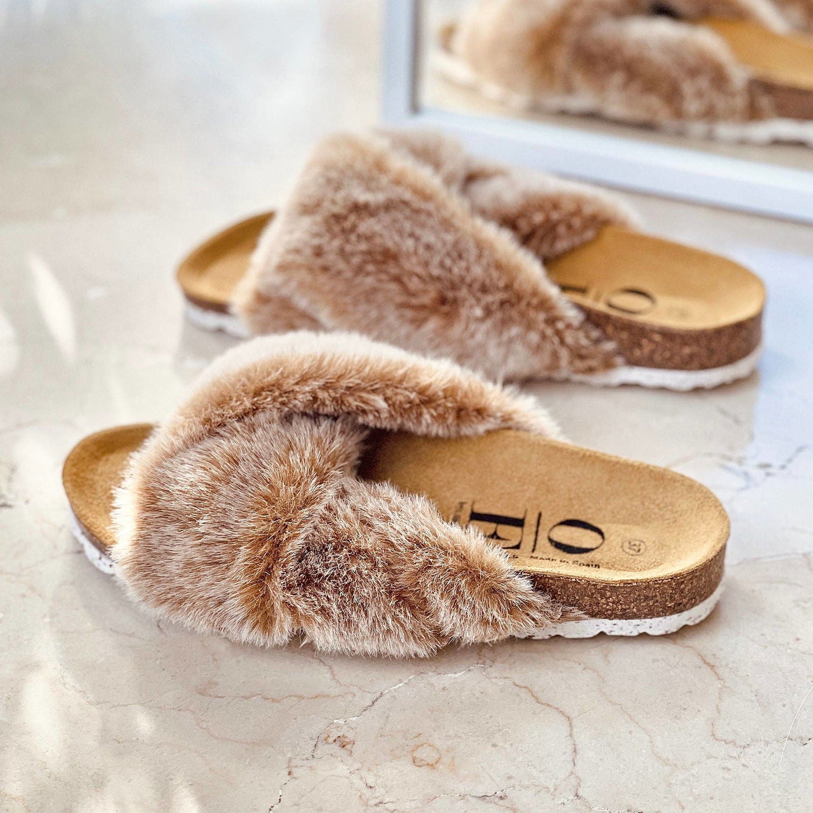 Boémista Store - FLUFY chinelos Bege -  - #tag1# - #tag2#